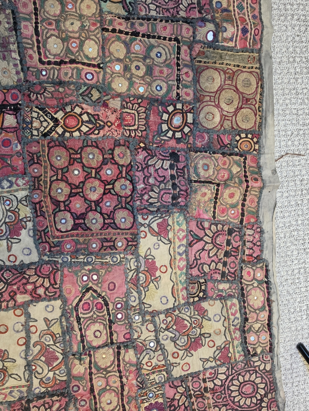 Vintage Handmade Indian Embroidered Patchwork Wall Hanging - Picture 13 of 16